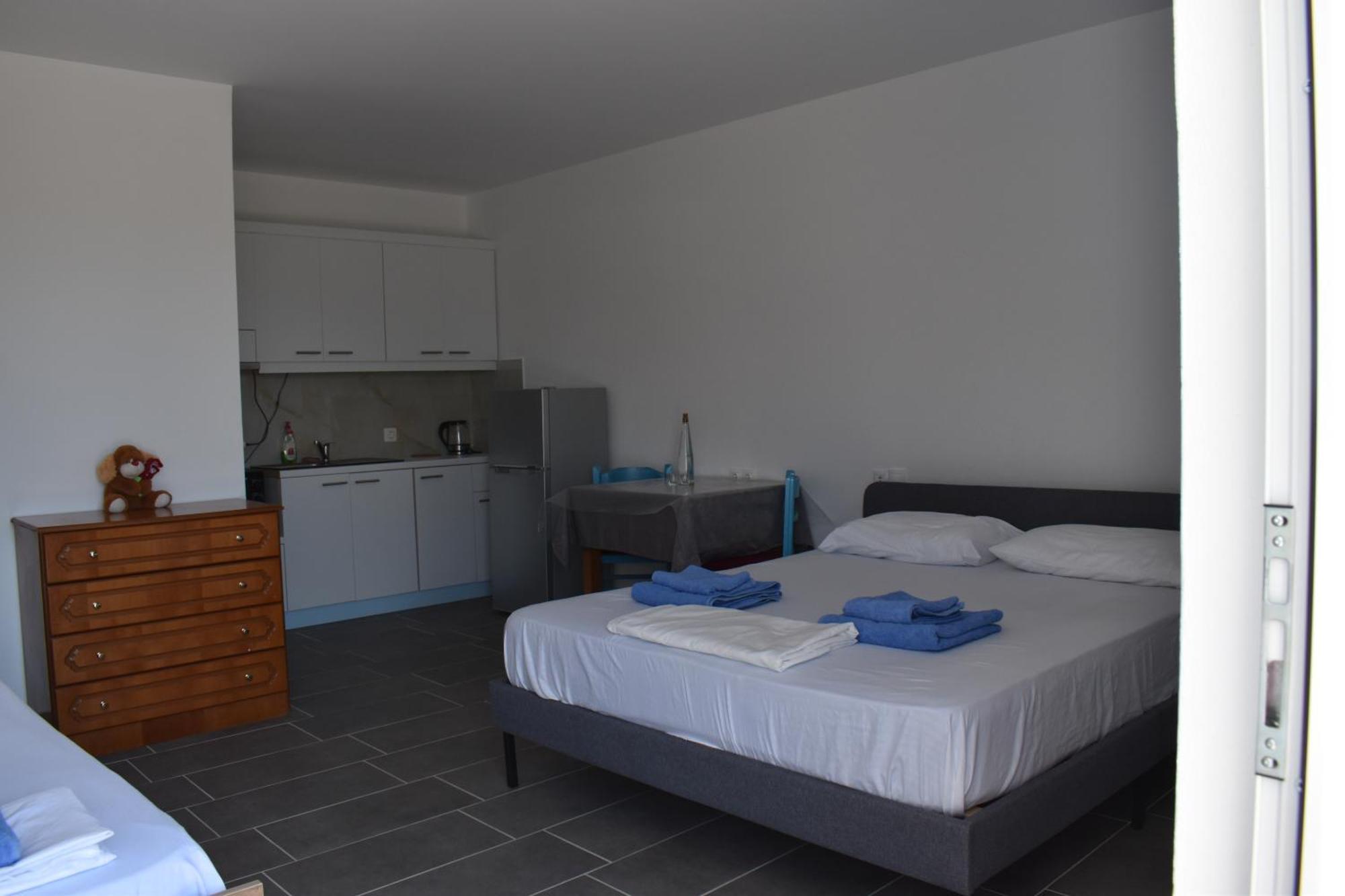 Anastasias Apartments Sarande Bagian luar foto