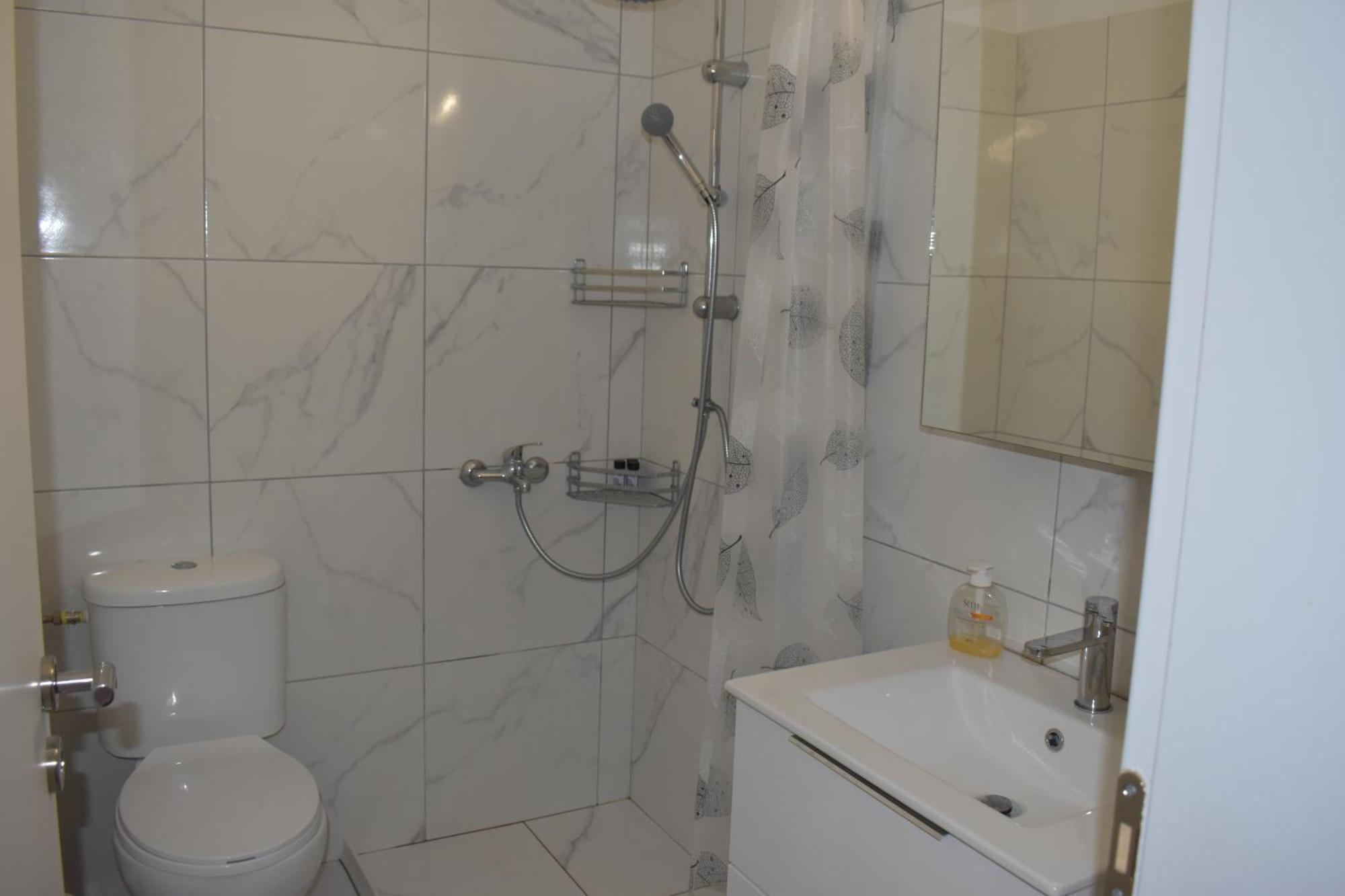Anastasias Apartments Sarande Bagian luar foto