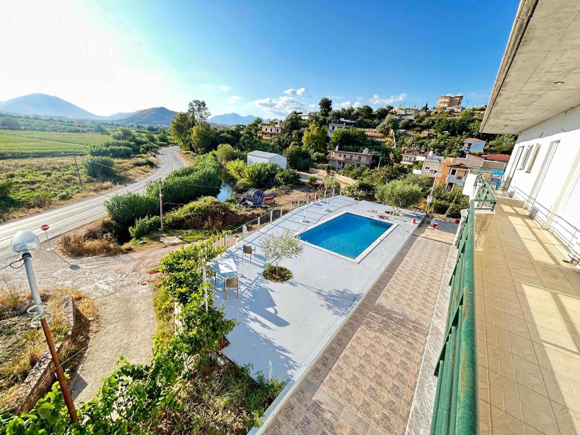 Anastasias Apartments Sarande Bagian luar foto