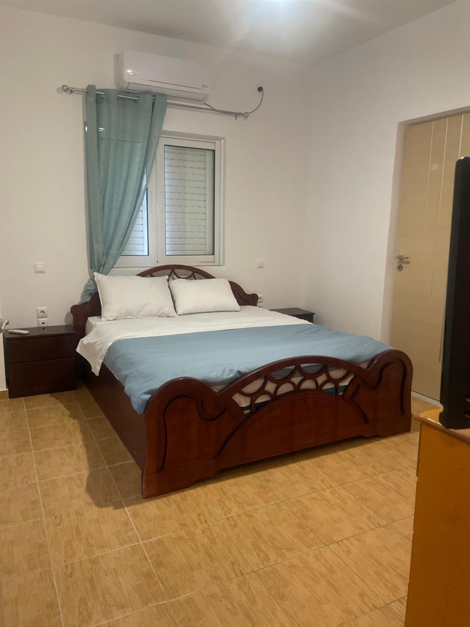 Anastasias Apartments Sarande Bagian luar foto